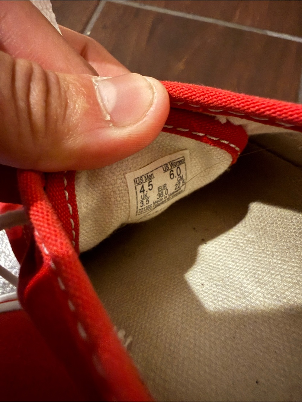 Vans - Picture 5 of 5